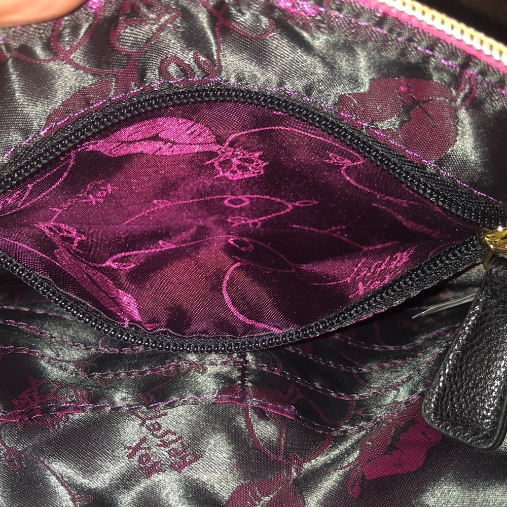 Betsey Johnson Woof Winky Dog Wristlet - Picture 11 of 15